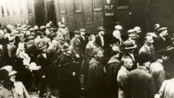 80. rocznica pierwszego transportu polskich więźniów do obozu koncentracyjnego Auschwitz.